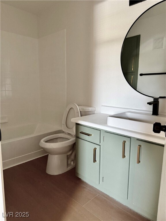 Photo - 1150 N Buffalo Dr Unit 2025