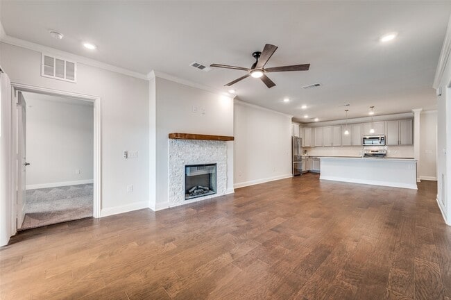 Building Photo - 651 North Watters Road Unit 8402 Rental