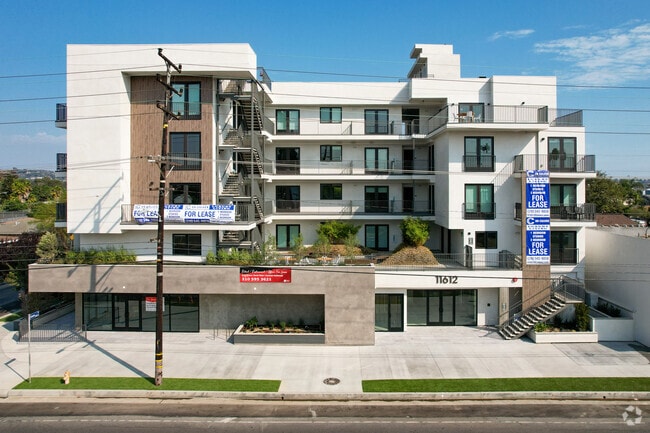 11612 Culver Blvd Los Angeles, CA 90066