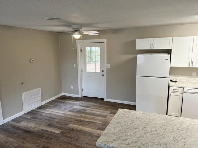 Photo - "Charming 3-Bedroom Home in Mary Esther!"