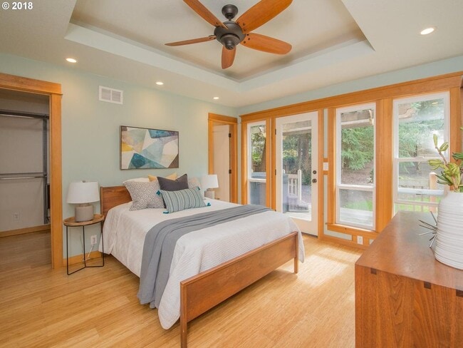 Photo - 6400 SW Vermont St