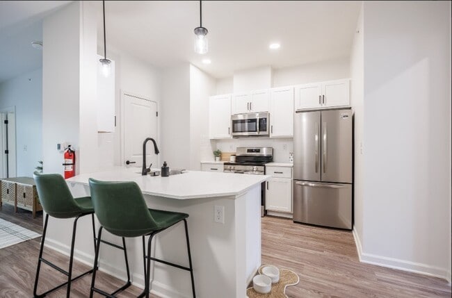 Building Photo - 1061 Dryden Rd Rental