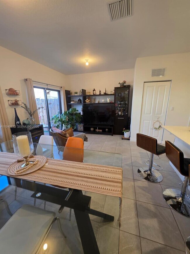 Photo - 23337 SW 128th Ave