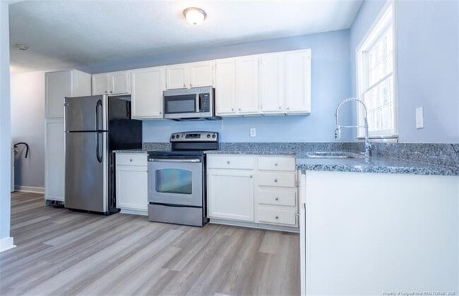 214 Circle Ct.