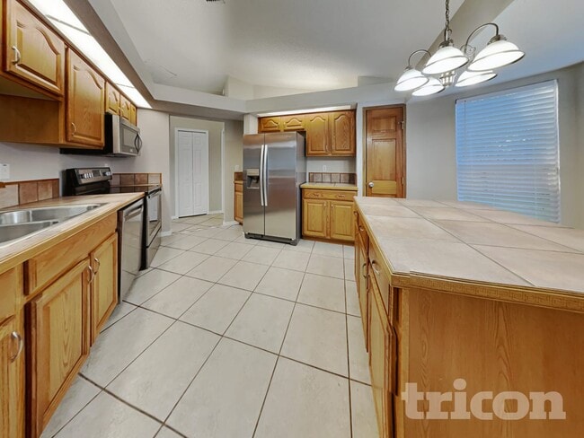 Photo - 193 Rosedale Ave