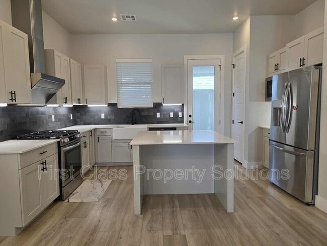 Photo - 2520 NW 131st St