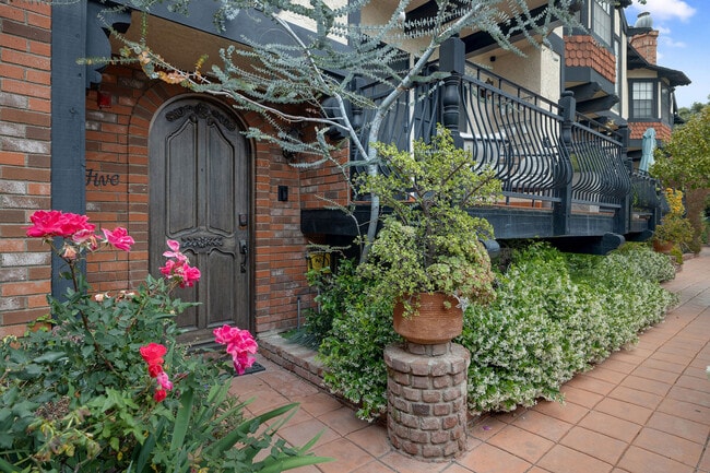 Photo - 227 S Irena Ave