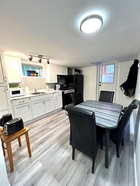 Photo - 15 Albany St