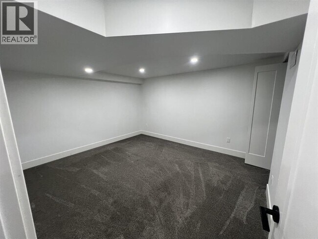 Photo - 23007 Reid Ave