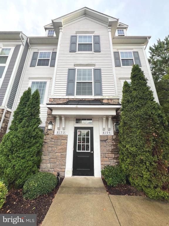 Photo - 8193 Falls Grove Dr Townhome