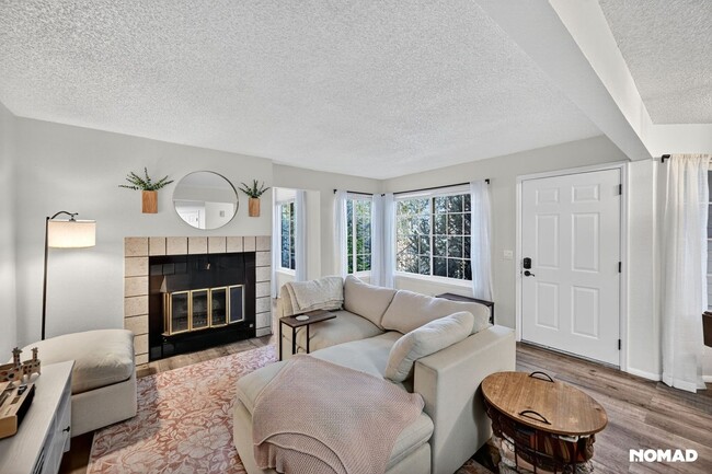 Photo - 4838 E Kentucky Ave