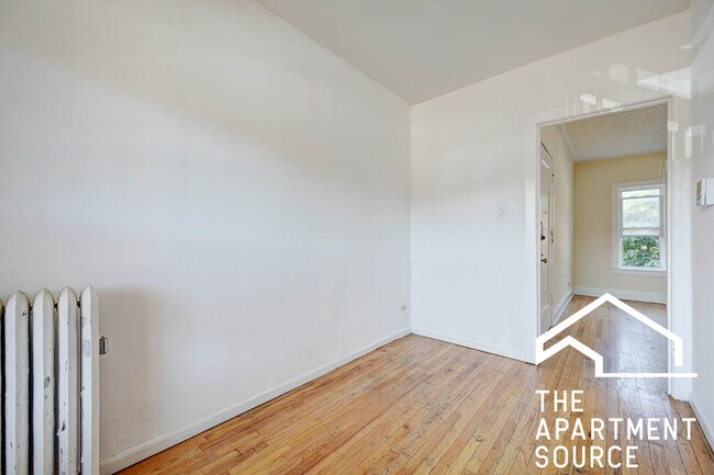 Photo - 2659 N Spaulding Ave Unit 123