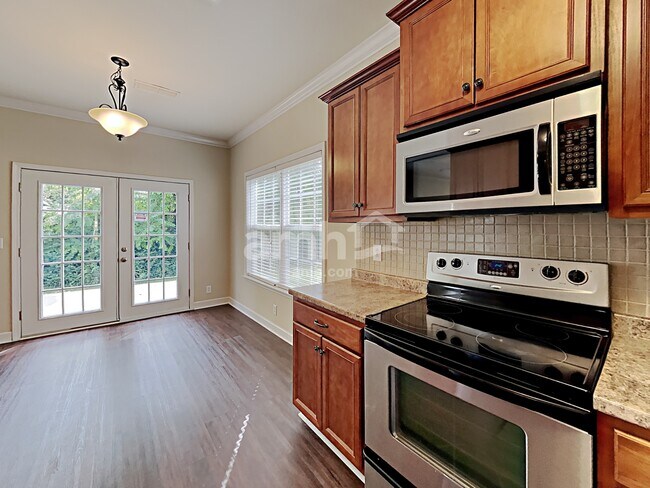 Photo - 5337 Cloister Dr