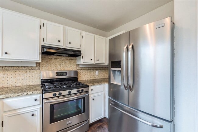 Photo - 6018 Baton Rouge Dr