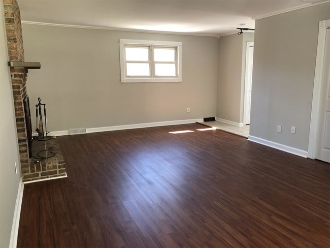 Photo - 29781 Oak Rd