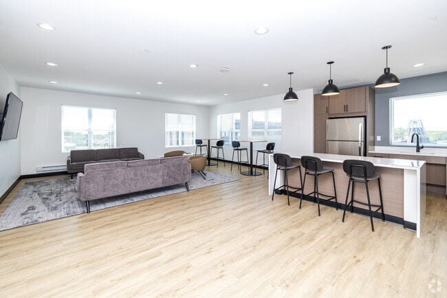 Community Room (4th Floor)