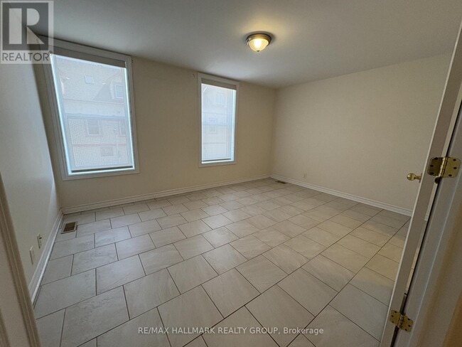 Photo - 238 Cumberland St