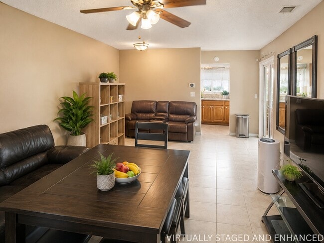 Photo - 497 Cheyenne Cir
