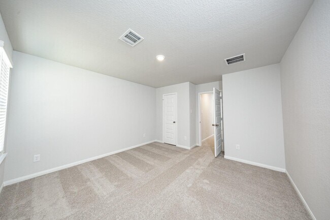 Photo - 13333 Burbot Dr