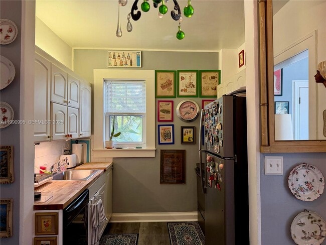 Photo - 536 14th St Unit 205