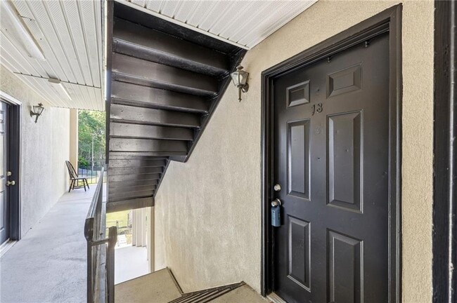 Photo - 605 Candler St Unit B13