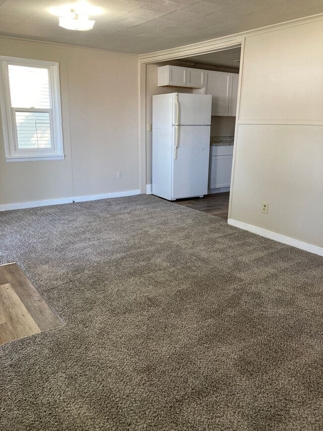 Photo - Updated 2 bedroom 1 bathroom home