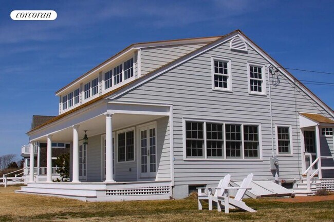 Photo - 80 Peconic Ave