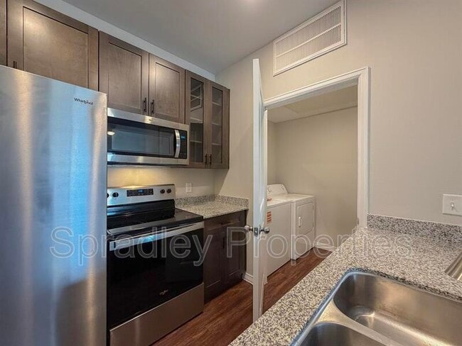 Photo - 1124 W Ave O Unidad Apt 5203