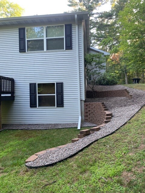2337 Poplar Dr