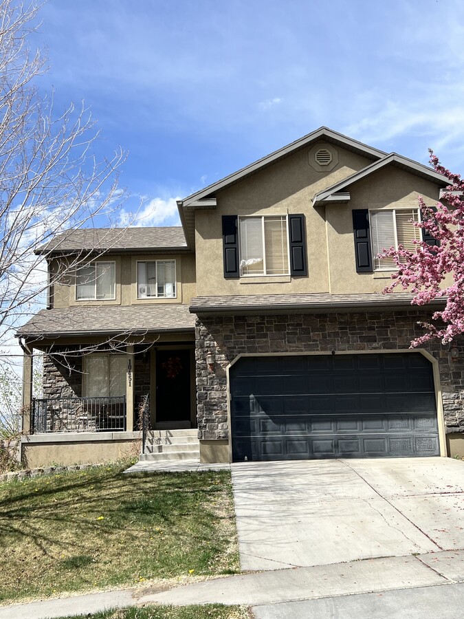 Photo - 10451 Sugarloaf Dr
