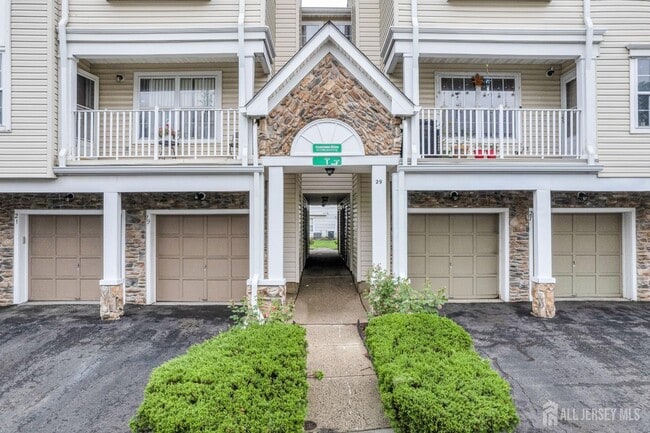 Photo - 21 Inverness Dr