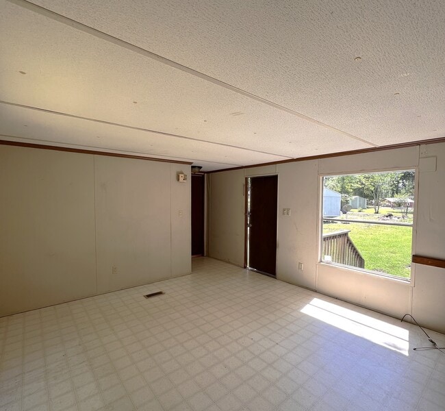 Photo - 1485 Holly Grove Rd