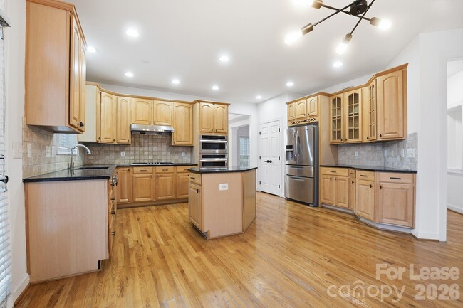 Photo - 1425 Bristol Pl Ct