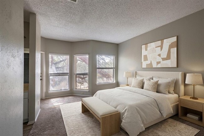 5305 Indio Cove