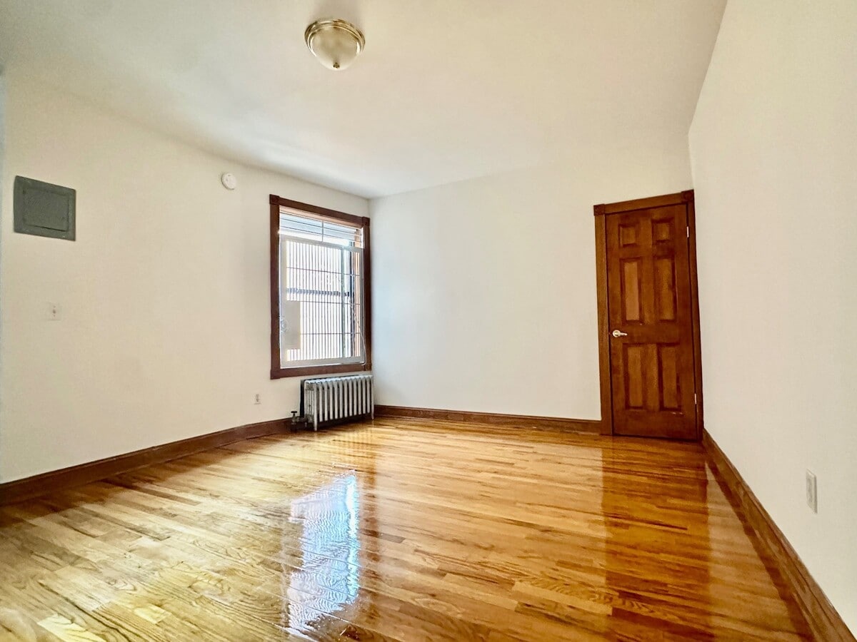 Photo - 634 St Nicholas Ave Unit 2H