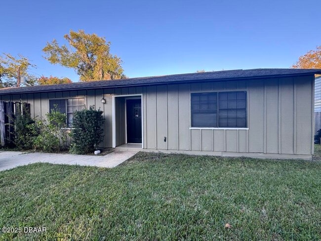 Building Photo - 301 Cavanah Dr