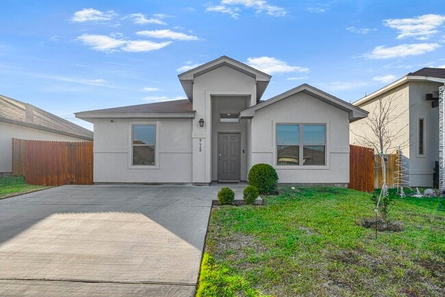 Building Photo - 5428 Encanto Dr