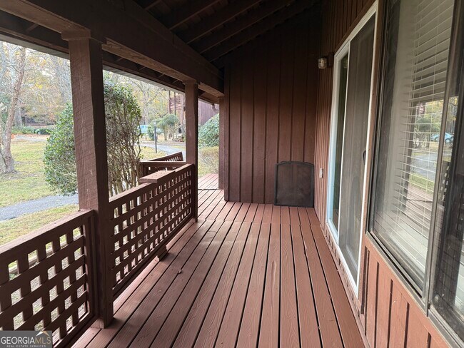 Photo - 20 Fairway Ln