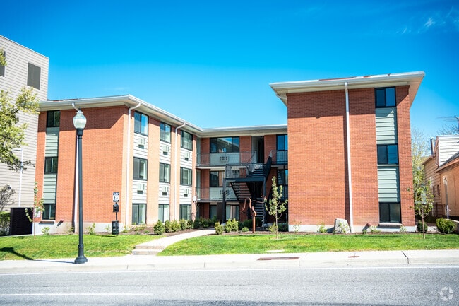 EXTERIOR - theURBIE Rental