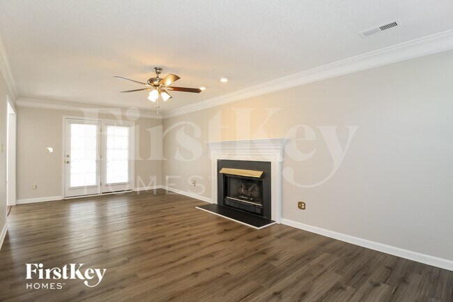 Photo - 6011 Hickory Creek Rd