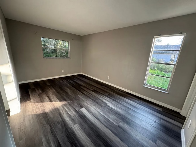 Photo - 485 N Briar Creek Point