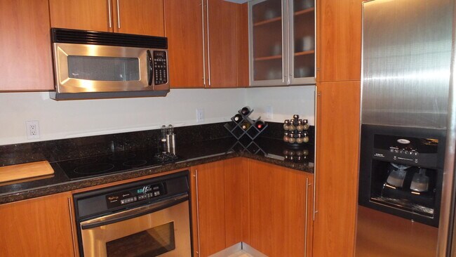 Photo - 610 Clematis St Unit 728