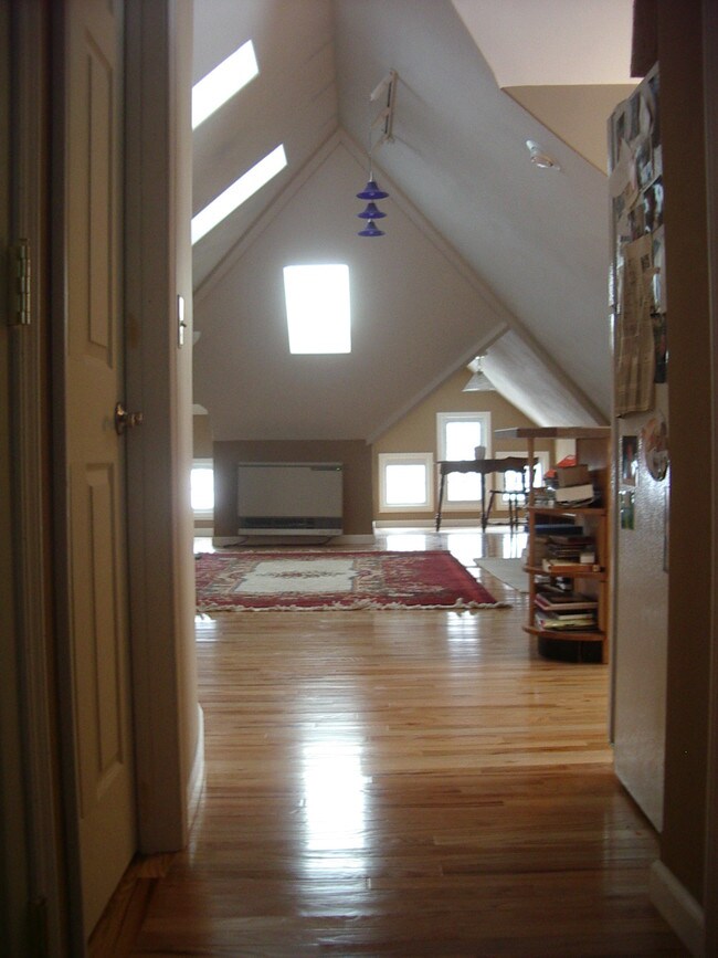 Photo - 704 Lancaster Ave Unidad 704 Master
