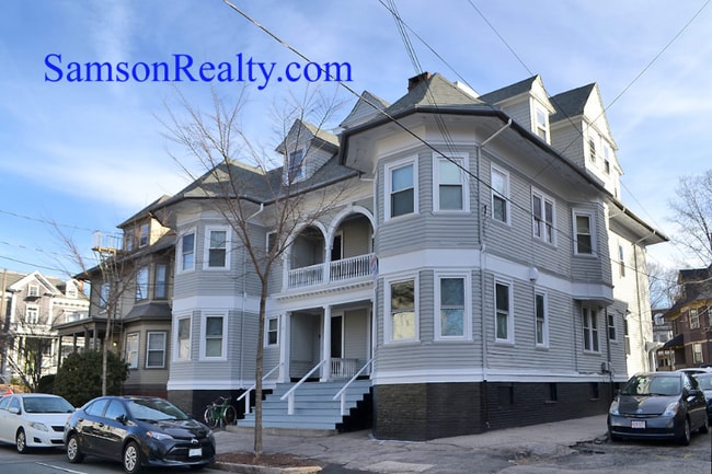 Photo - 349 Thayer St Unit 1