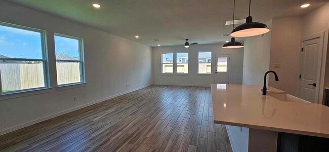 Building Photo - 8411 Bay Rdg Cir Rental