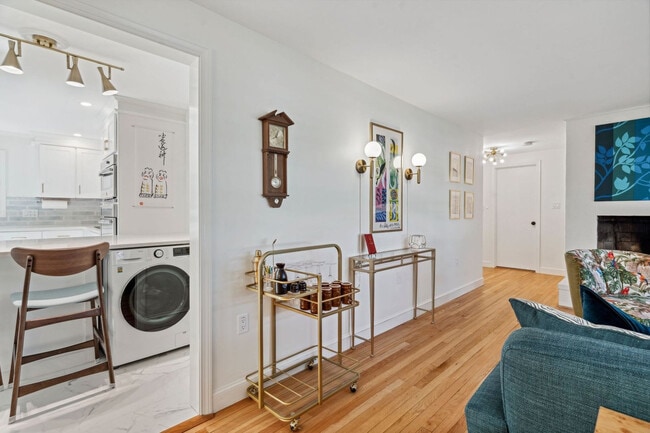 Photo - 171 Brackett Rd Unidad ID1333578P