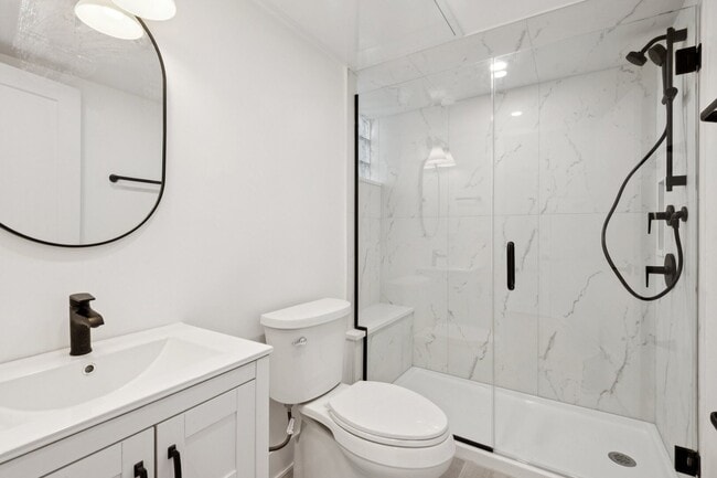 Photo - 4345 N Lincoln Ave Unidad 2