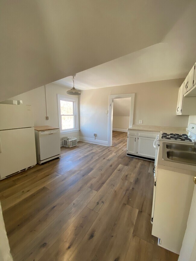 Photo - 118 Berkeley St Unit 118 Berkeley Street