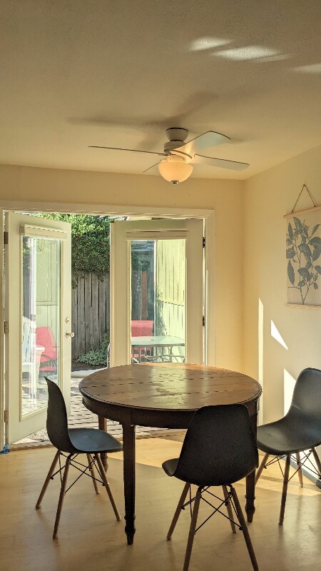 Photo - 1524 NE Junior St