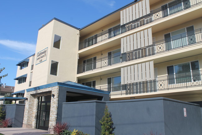 Gateway Apartments - Gateway Apartments